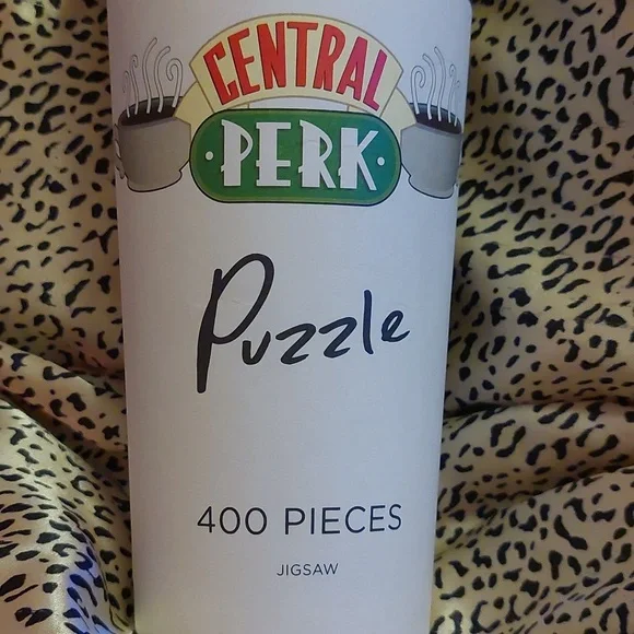 Friends Jigsaw Puzzle Limited Edition - Picture 2 of 8